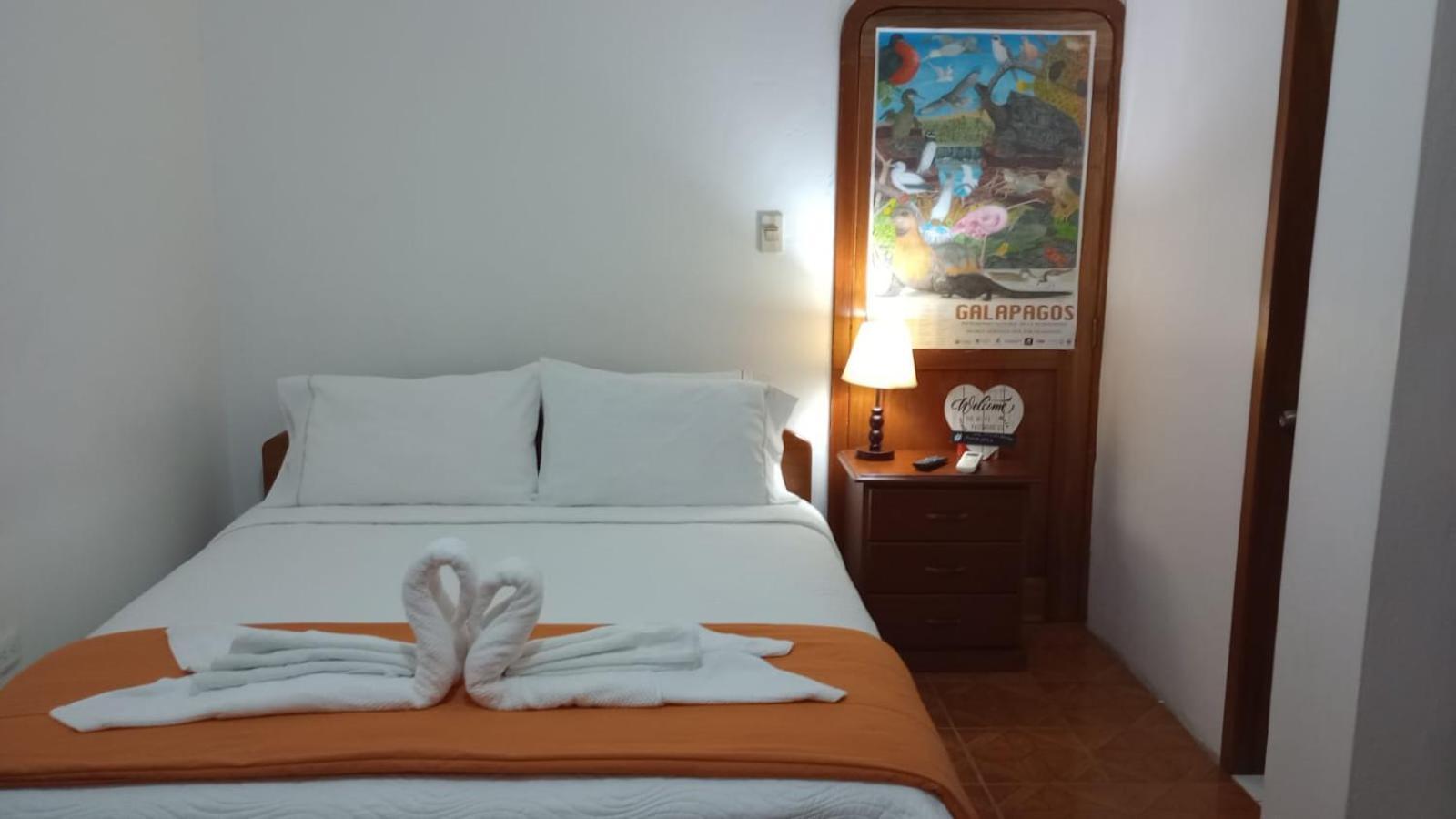 The Finch House * Puerto Ayora (Galapagos Islands)